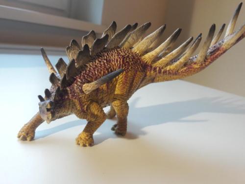 Фигурка динозавра Schleich — Кентрозавр, 14583 